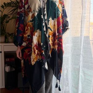 Vince Camuto Multicolor Floral Tunic